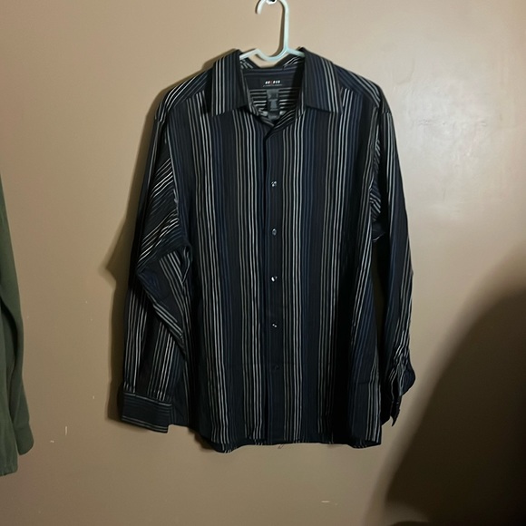 Axcess colourful stripes dress shirt. L4 - Picture 1 of 5